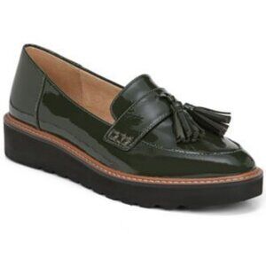 Naturalizer August Olive leather loafer, brand new, Sz 6